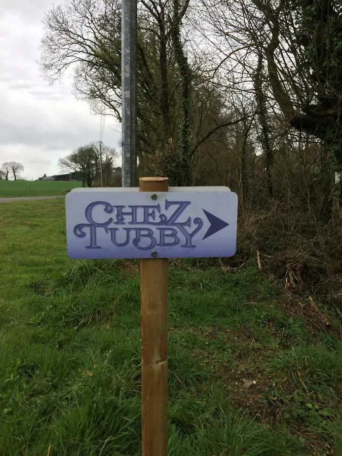 Chez Tubby Villa Mael-Carhaix 0*,  France